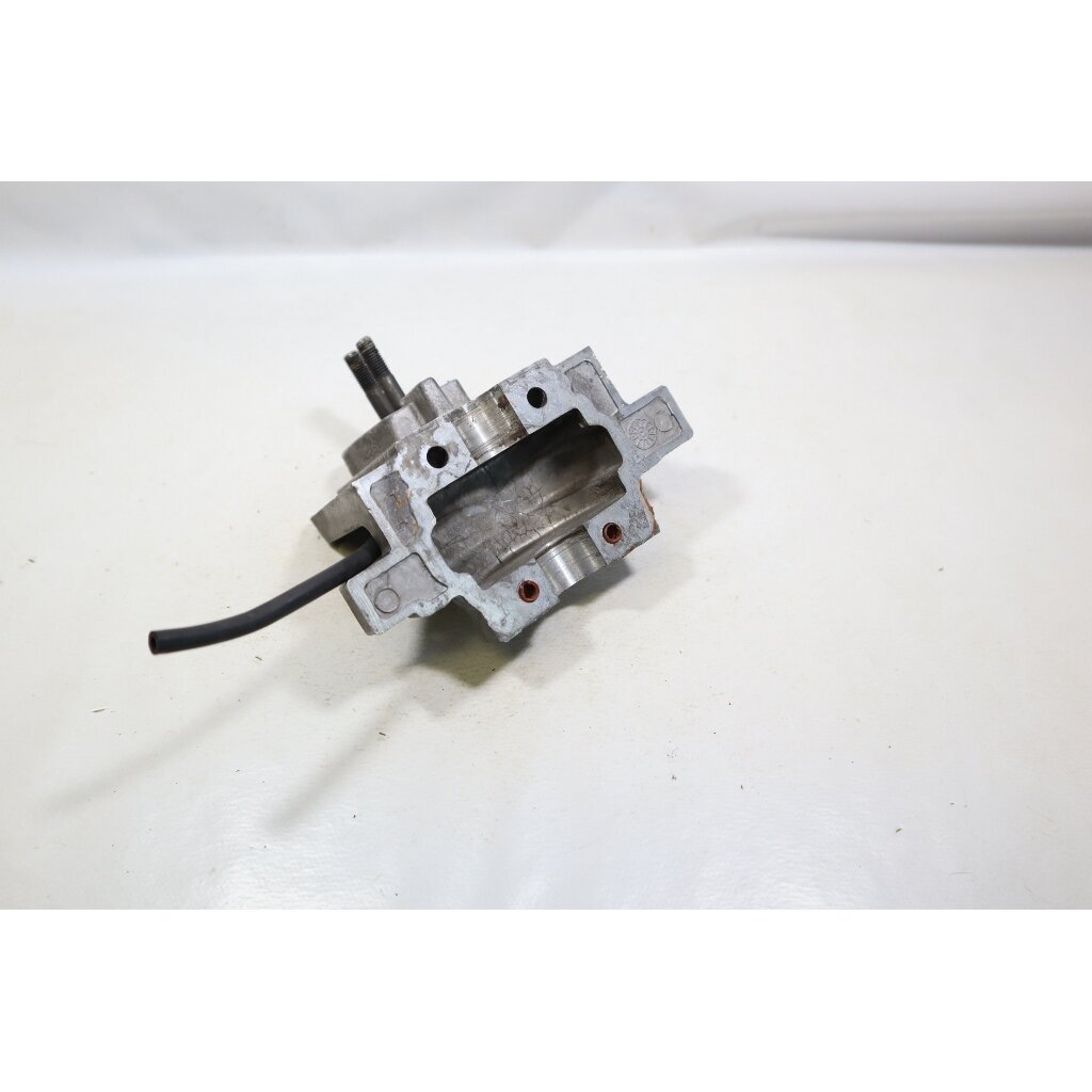 Genuine Engine Pan Crankcase McCulloch MAC836 838 AV chainsaw 301055 3 Genuine Engine Pan Crankcase McCulloch MAC836 838 AV chainsaw 301055 3