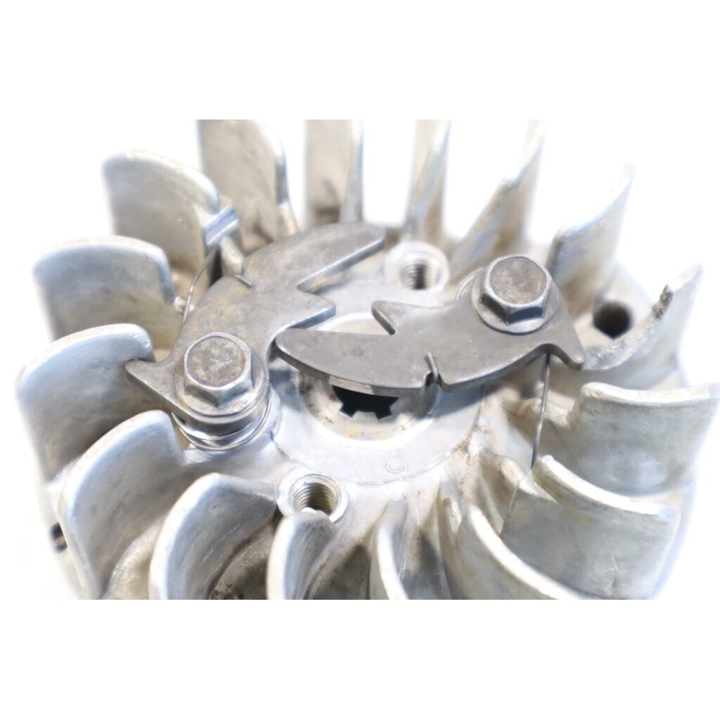 Genuine Flywheel Husqvarna 444 44 chainsaw 501827702 3