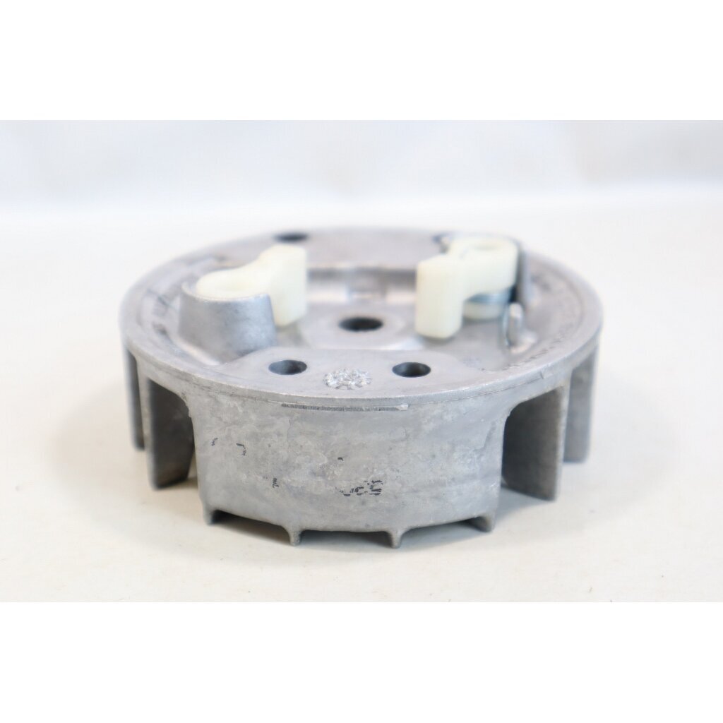 Genuine Flywheel Jonsered HT21 GT21 GT21 L GT21 L II GT21 L III GT22 L GT24 L GT25 GT26 Husqvarna 18H 21 LCN MONDO Poulan 112 Hedge Trimmer 530039149 1