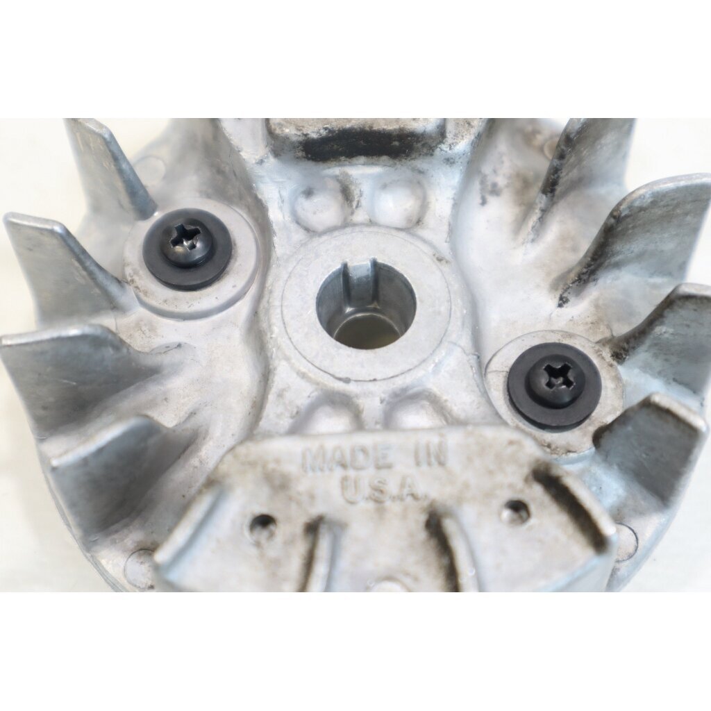 Genuine Flywheel Jonsered HT21 GT21 GT21 L GT21 L II GT21 L III GT22 L GT24 L GT25 GT26 Husqvarna 18H 21 LCN MONDO Poulan 112 Hedge Trimmer 530039149 4 Genuine Flywheel Jonsered HT21 GT21 GT21 L GT21 L II GT21 L III GT22 L GT24 L GT25 GT26 Husqvarna 18H 21 LCN MONDO Poulan 112 Hedge Trimmer 530039149 4