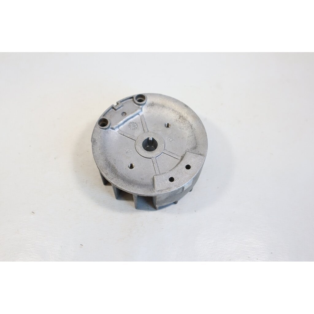 Genuine Flywheel Jonsered HT2122 HT2126 HT2130 HT22 HT24 hedge trimmer 501364409 3 Genuine Flywheel Jonsered HT2122 HT2126 HT2130 HT22 HT24 hedge trimmer 501364409 3