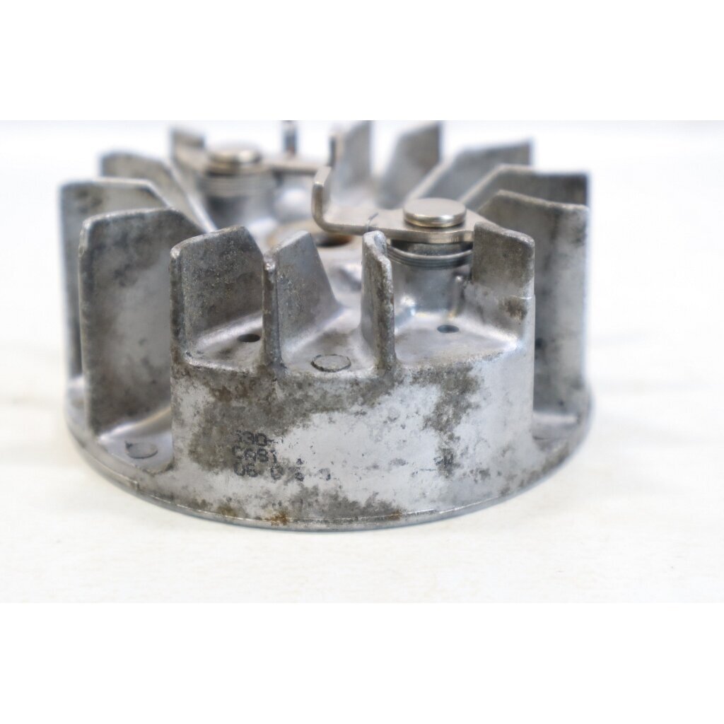 Genuine Flywheel McCULLOCH Poulan Jonsered CS2137 Partner 351 352 371 382 391 401 421 422 chainsaw 530039187 2