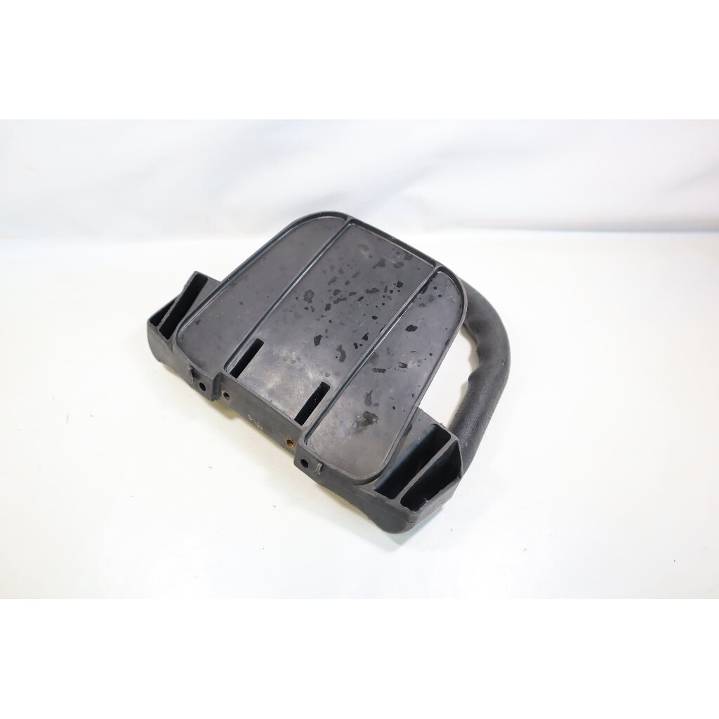 Genuine Front Handle Tanaka THT-2100 THT-210 THT-2000 THT-210S THT-2120 THT-2520 hedge trimmer 6688096 4 Genuine Front Handle Tanaka THT-2100 THT-210 THT-2000 THT-210S THT-2120 THT-2520 hedge trimmer 6688096 4