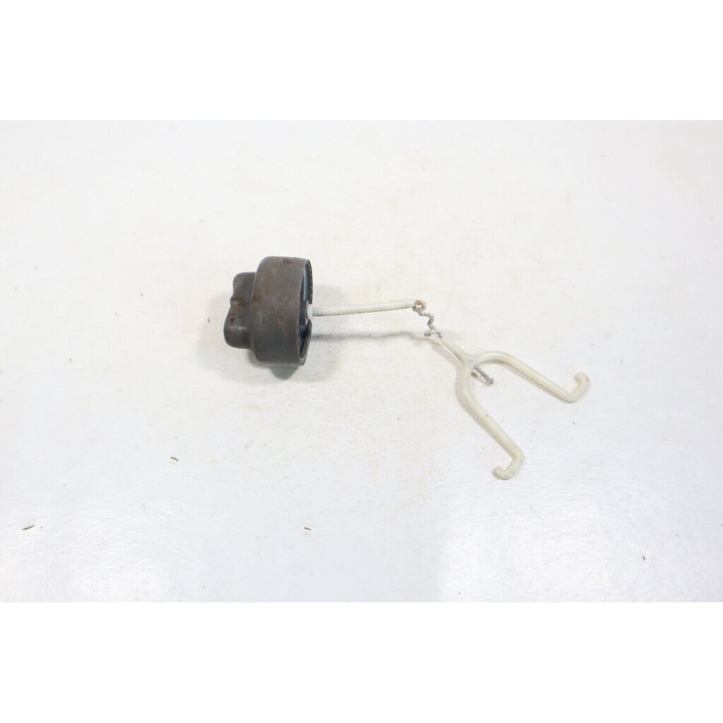 Genuine Fuel Oil Tank Cap Efco 138 142 146 151 Oleo Mac 938 941 942 946 951 chainsaw 093500422R Genuine Fuel Oil Tank Cap Efco 138 142 146 151 Oleo Mac 938 941 942 946 951 chainsaw 093500422R