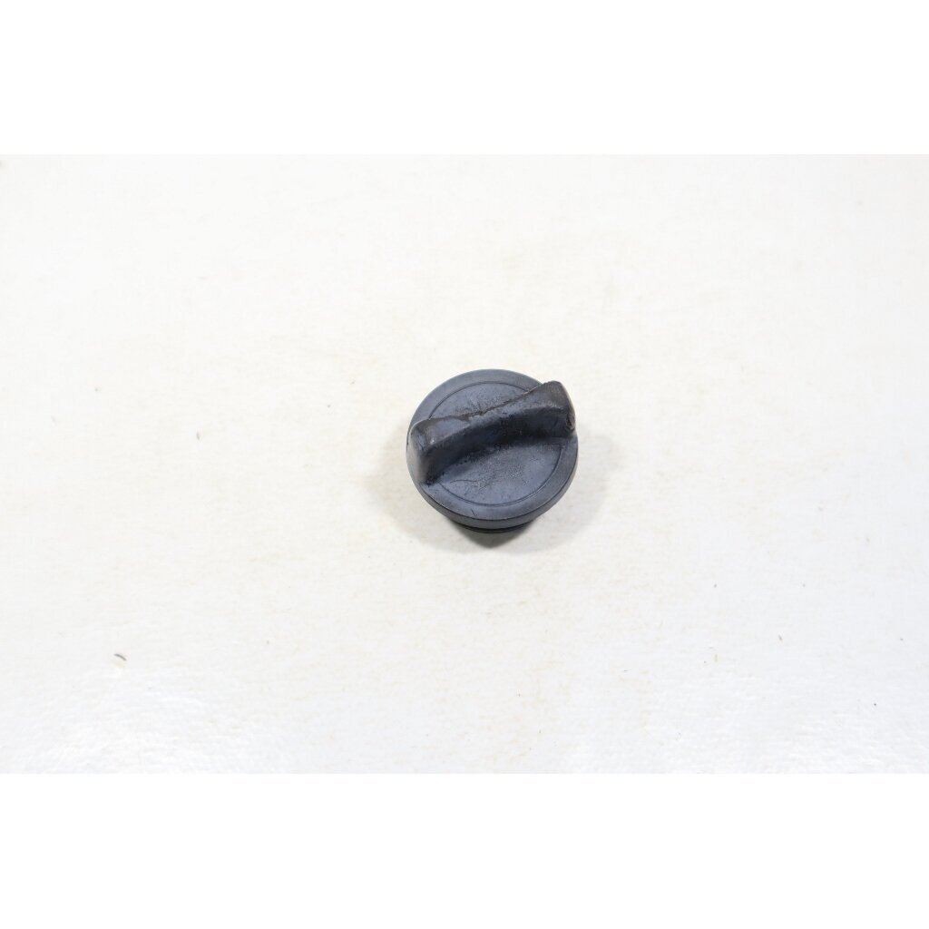 Genuine Fuel Oil Tank Cap Jonsered 450 455 520 SP 510 SP chainsaw 504702002