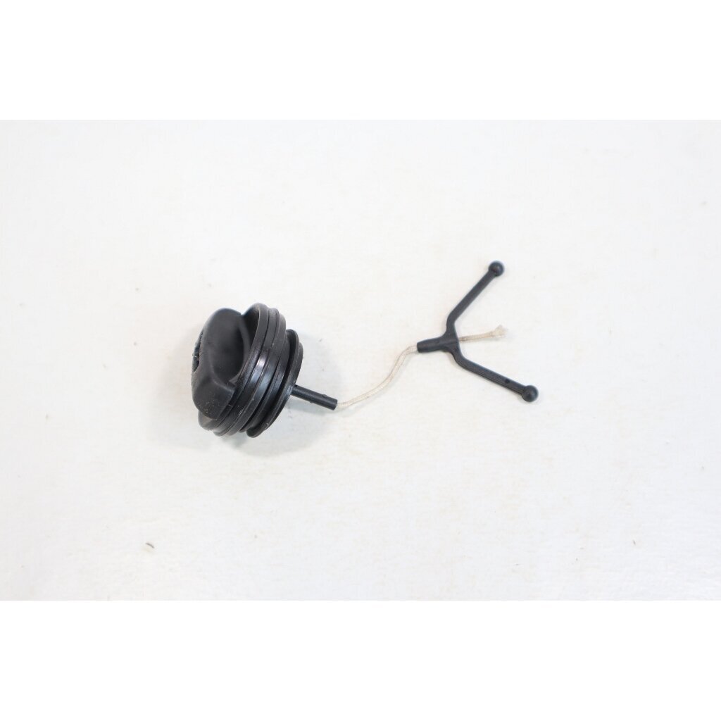 Genuine Fuel Oil Tank Cap Jonsered CS2234 CS2238 CS2240 CS2245 CS2250 McCULLOCH CS340 CS380 chainsaw 544111202