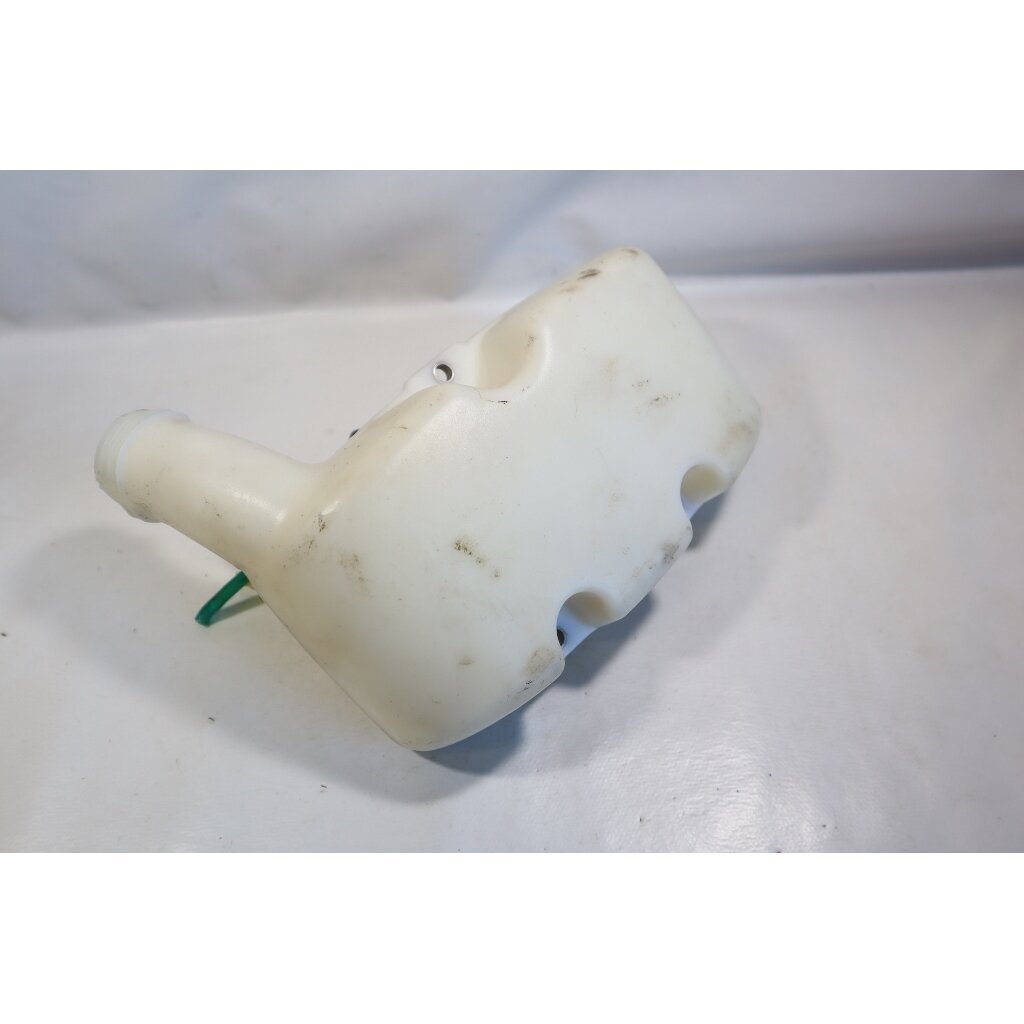 Genuine Fuel Tank Alpina CB27 CB32 CT27 TR27 Castelgarden GB27 GB32 GT27 TB32 XB27 XB32 XR27 Mountfield MB2601 MB2602 MB3001 MB3002 MT2601 MT2607 ST S p A BG26 M27 M32 TRYUN3000 Stiga B32 SB25 SB27 SB32 ST27 brushcutter 183733004/0 5