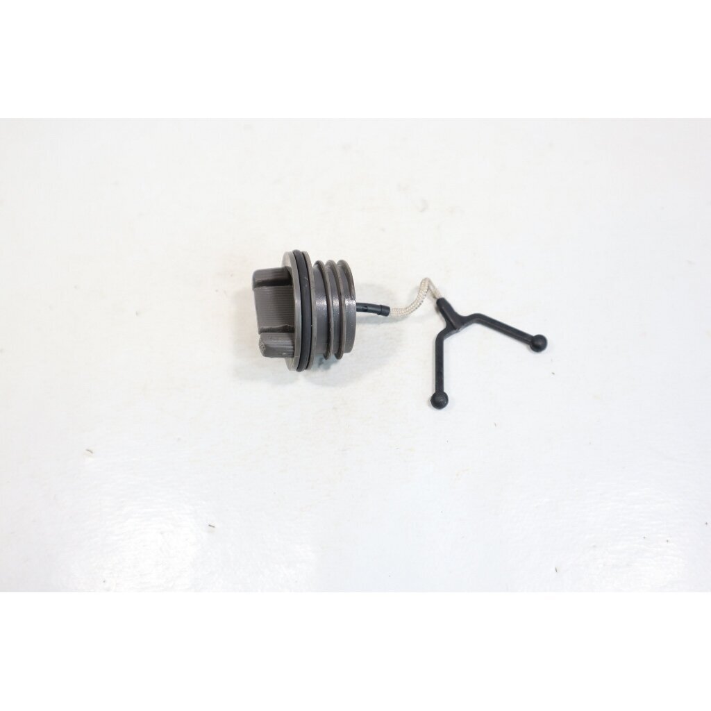 Genuine Fuel Tank Cap Husqvarna 136 137 141 142 chainsaw 530071266