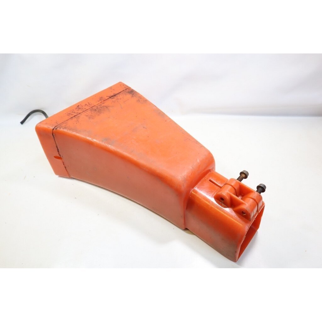 Genuine Fuel Tank Husqvarna 39R 240R 245R 245RX 250R 250RX 252RX brushcutter 502115104 5 Genuine Fuel Tank Husqvarna 39R 240R 245R 245RX 250R 250RX 252RX brushcutter 502115104 5