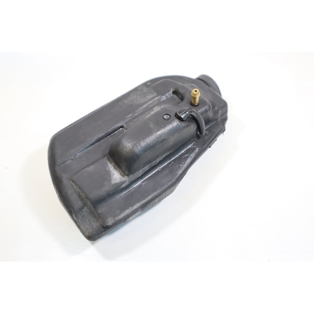 Genuine Fuel Tank Jobu LF50 LF50B chainsaw 2 Genuine Fuel Tank Jobu LF50 LF50B chainsaw 2