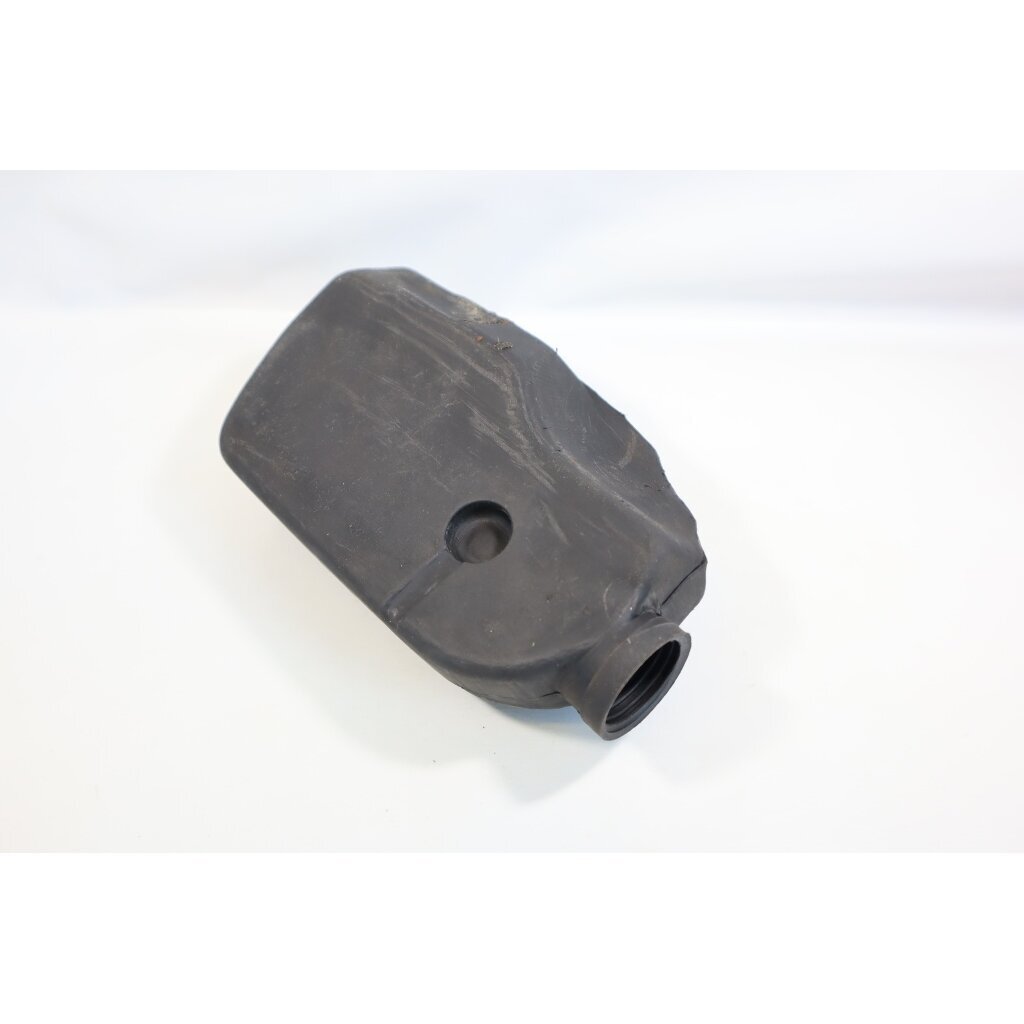 Genuine Fuel Tank Jobu LP6B LP6BV chainsaw 1 Genuine Fuel Tank Jobu LP6B LP6BV chainsaw 1