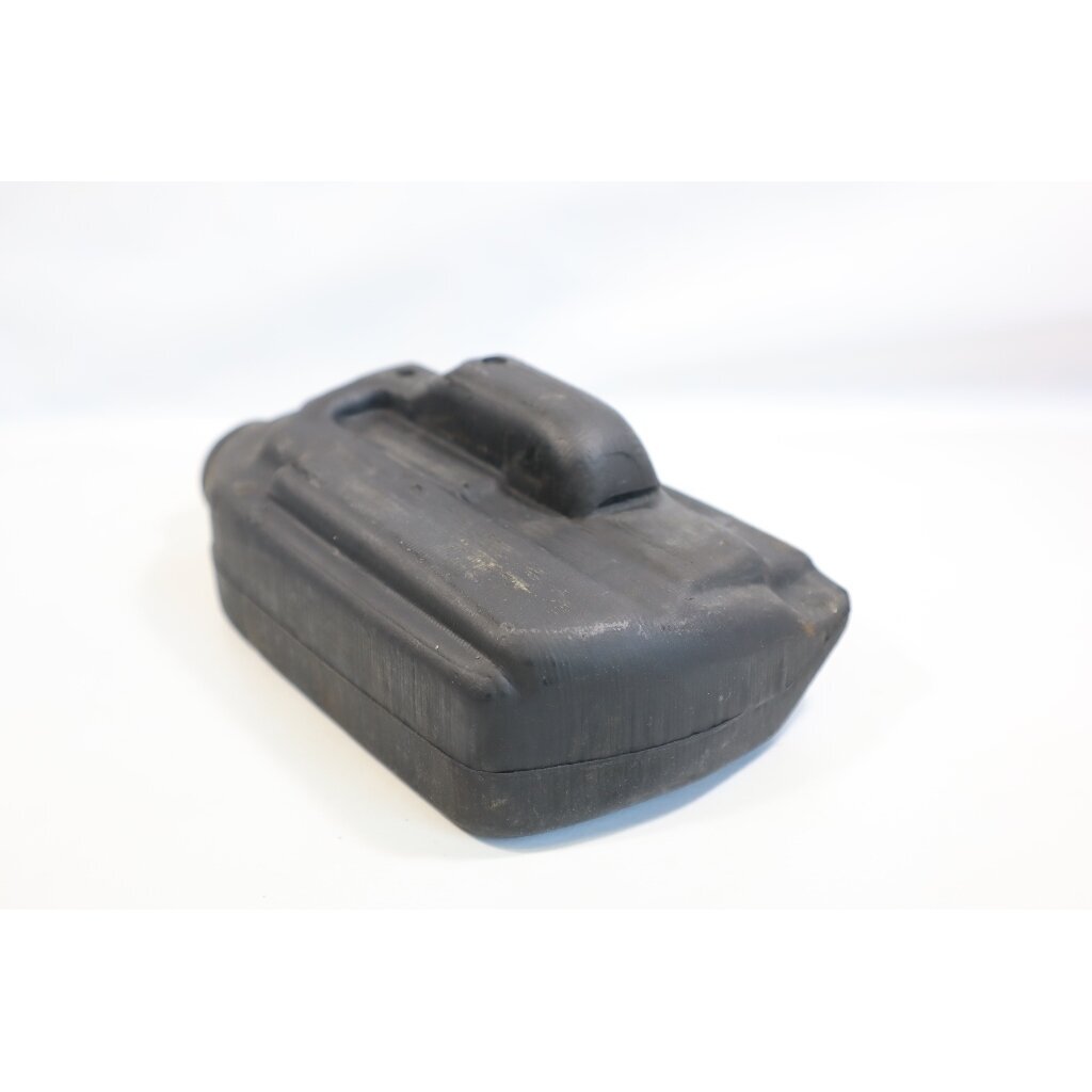 Genuine Fuel Tank Jobu LP6B LP6BV chainsaw 6 Genuine Fuel Tank Jobu LP6B LP6BV chainsaw 6