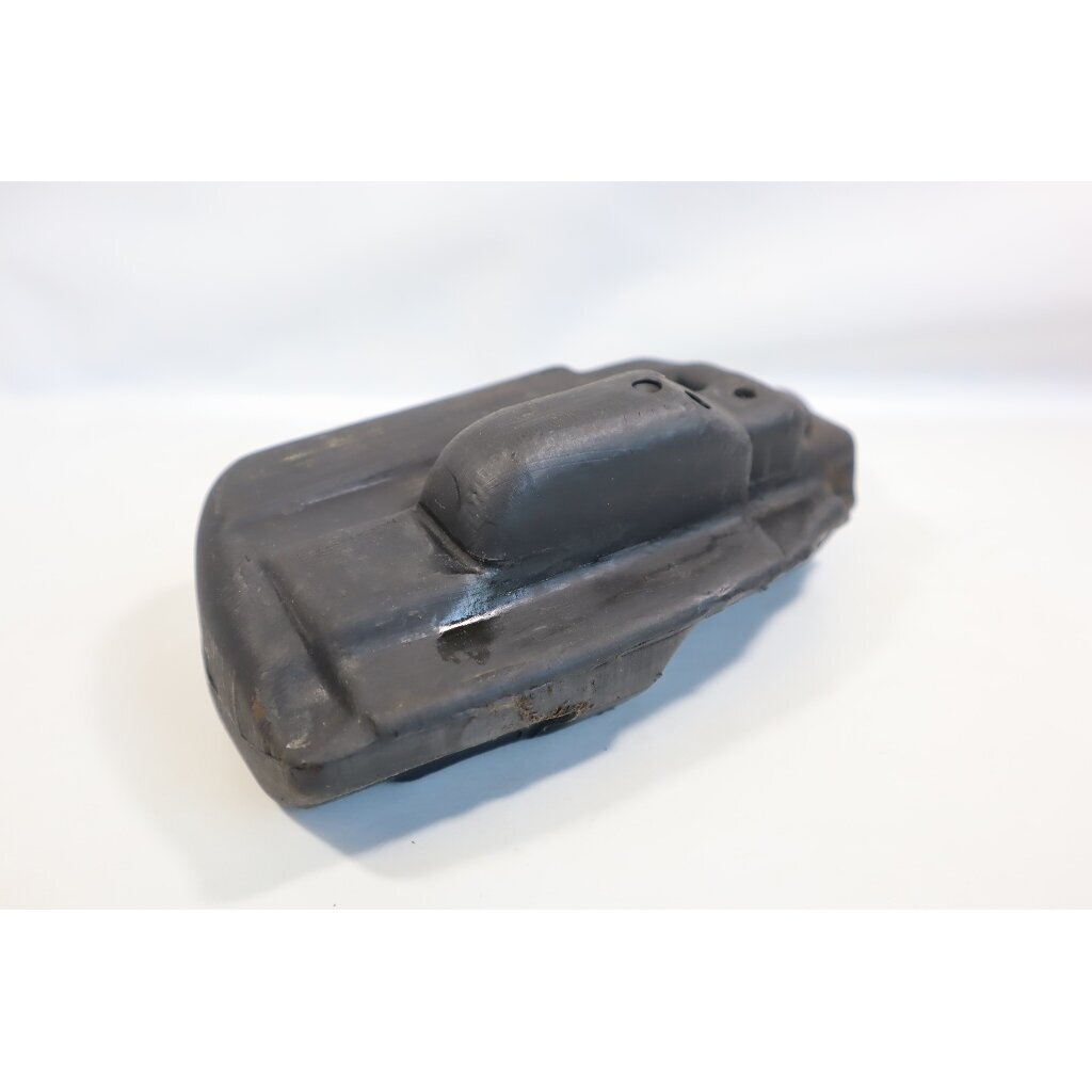 Genuine Fuel Tank Jobu LP6B LP6BV chainsaw 7 Genuine Fuel Tank Jobu LP6B LP6BV chainsaw 7