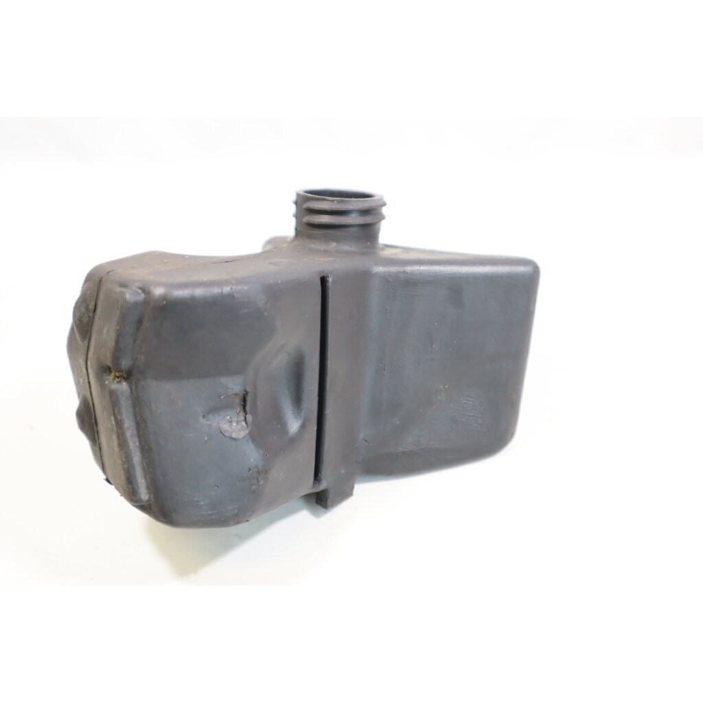 Genuine Fuel Tank Jobu SL31 chainsaw 2 Genuine Fuel Tank Jobu SL31 chainsaw 2