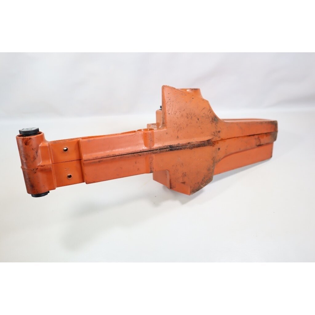 Genuine Fuel Tank Rear Handle Husqvarna 136 137 141 142 chainsaw 530052446 4 Genuine Fuel Tank Rear Handle Husqvarna 136 137 141 142 chainsaw 530052446 4
