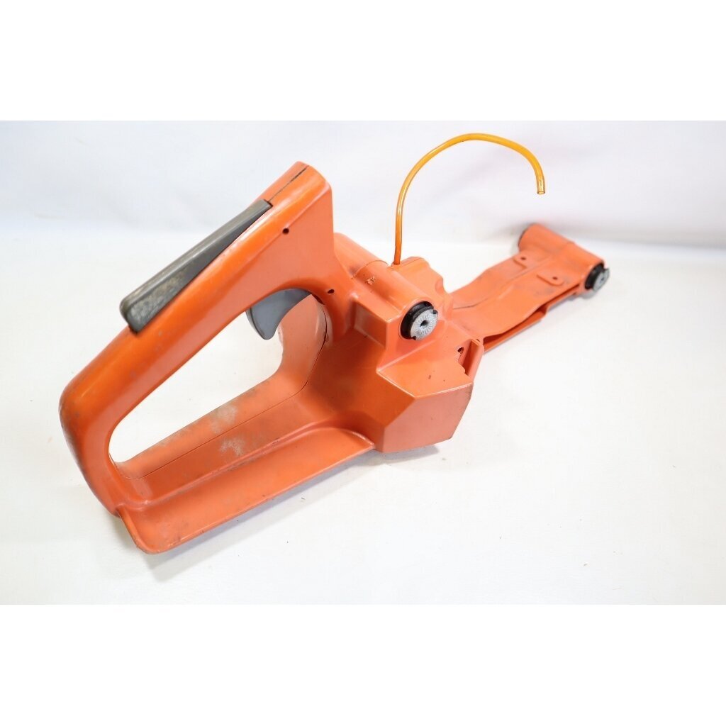 Genuine Fuel Tank Rear Handle Husqvarna 136 137 141 142 chainsaw 530052446 3 Genuine Fuel Tank Rear Handle Husqvarna 136 137 141 142 chainsaw 530052446 3
