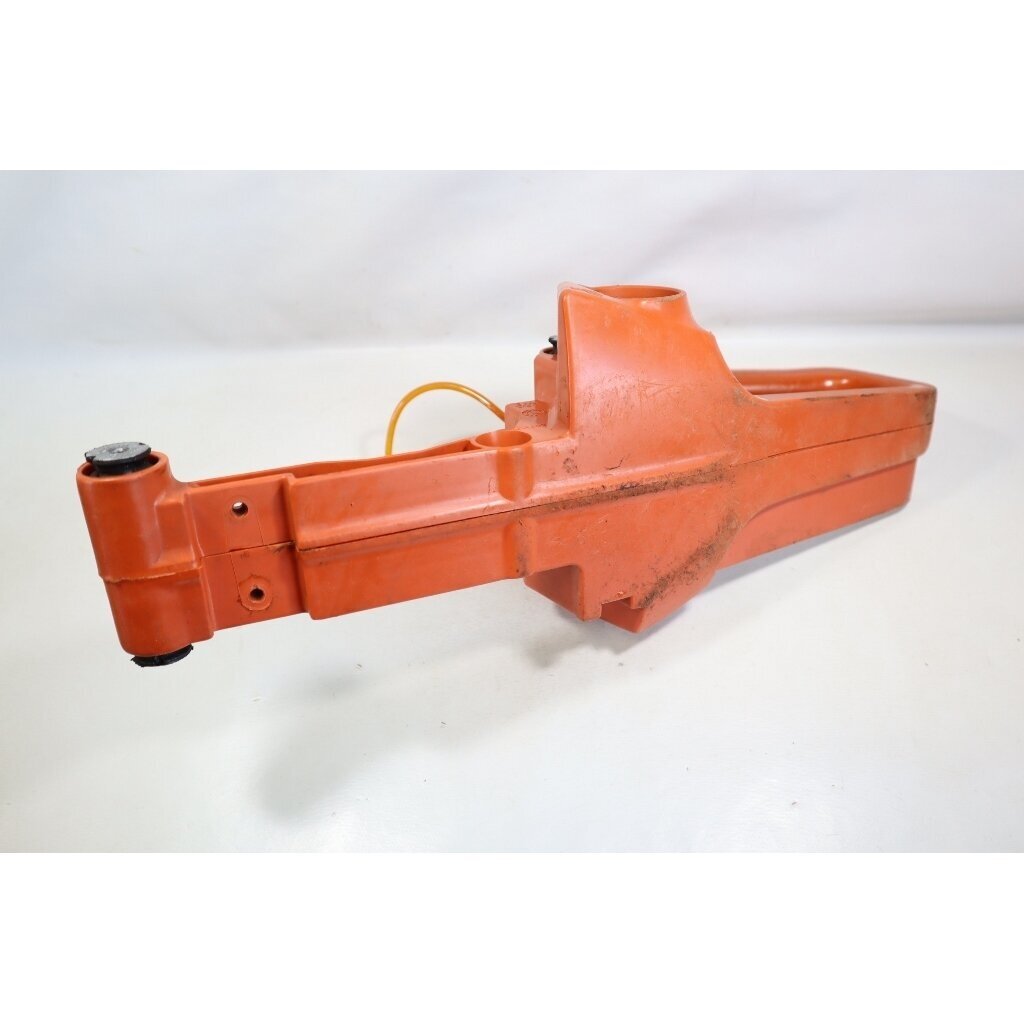 Genuine Fuel Tank Rear Handle Husqvarna 136 137 141 142 chainsaw 530052446 4 Genuine Fuel Tank Rear Handle Husqvarna 136 137 141 142 chainsaw 530052446 4