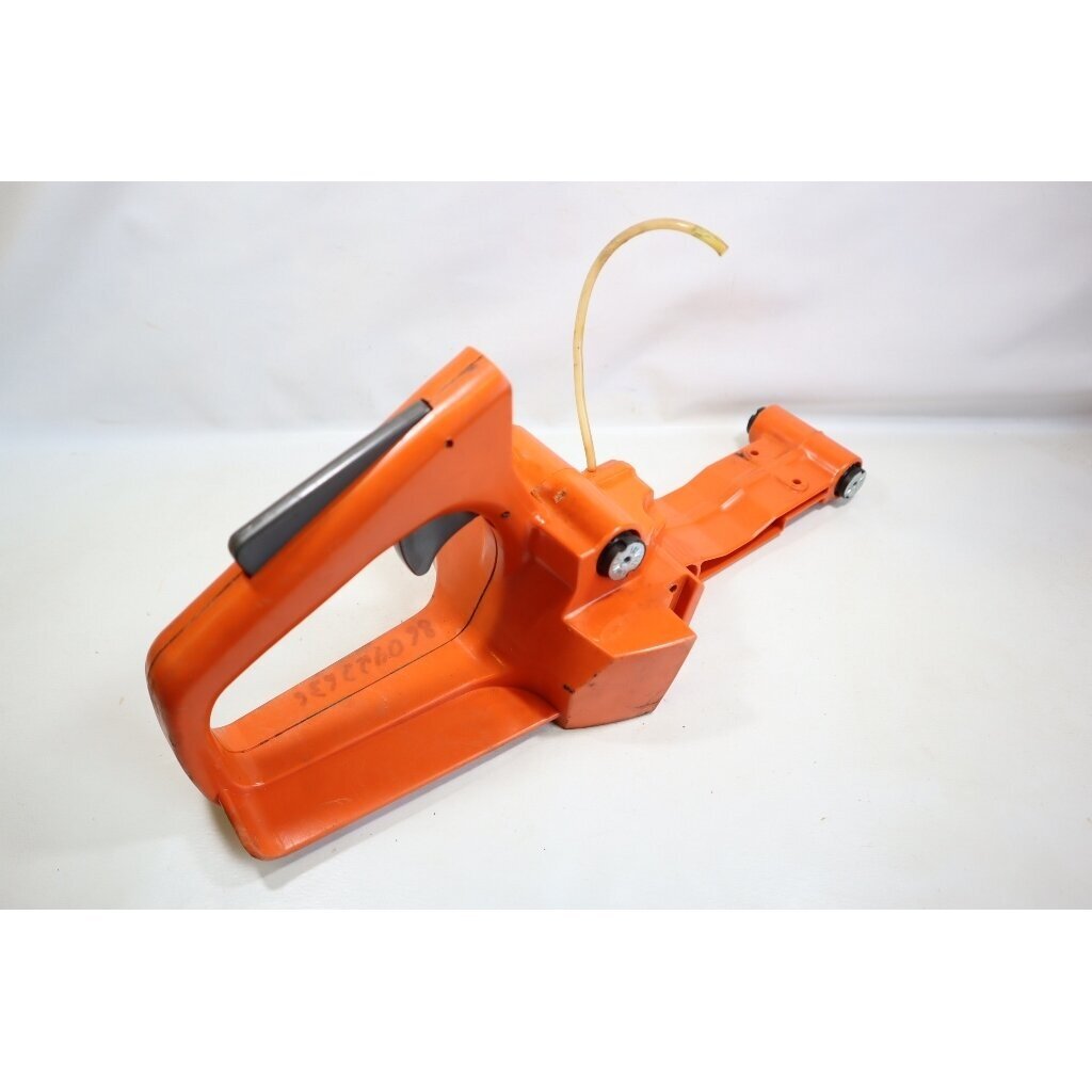 Genuine Fuel Tank Rear Handle Husqvarna 136 137 141 142 chainsaw 530052446 2