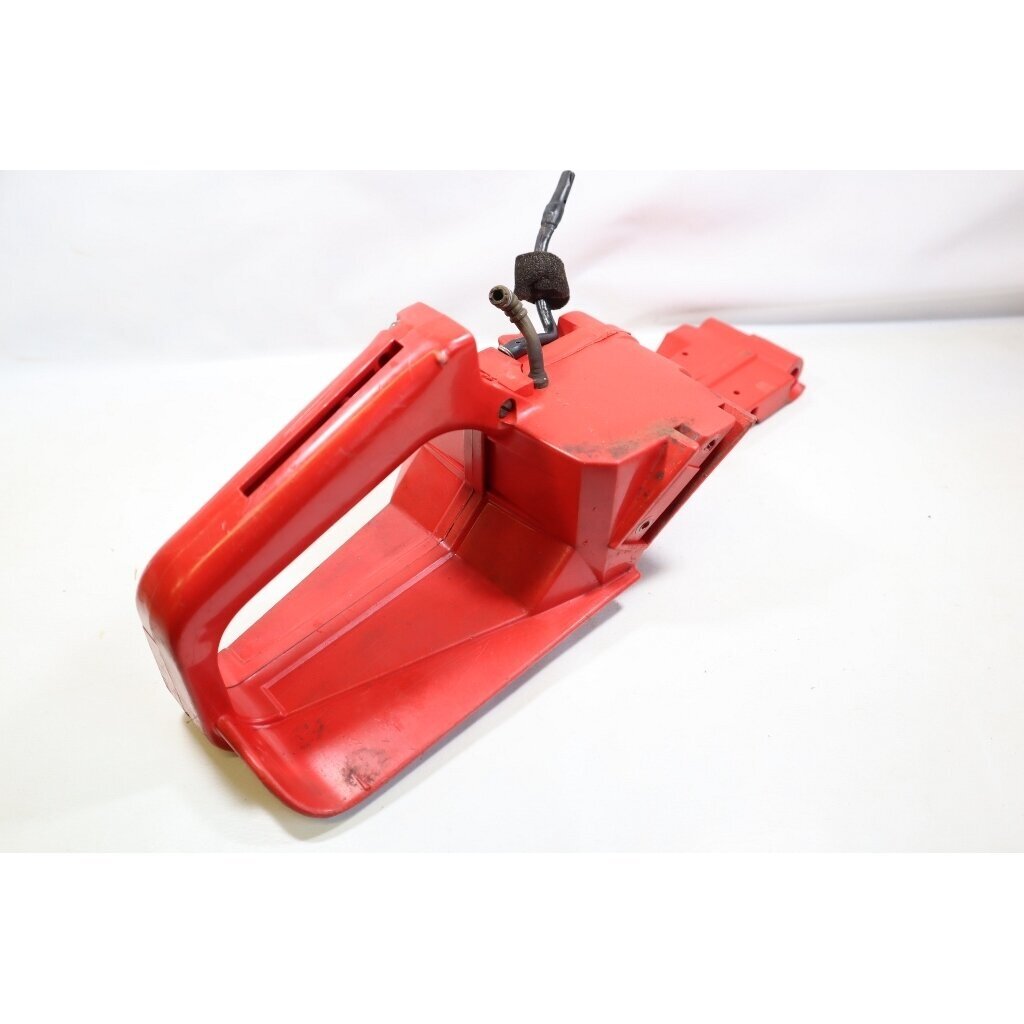 Genuine Fuel Tank Rear Handle Solo 644 651 chainsaw 61 00 326 2 Genuine Fuel Tank Rear Handle Solo 644 651 chainsaw 61 00 326 2