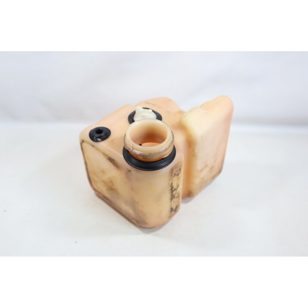 Genuine Fuel Tank STIHL TS460 cutter 4221 350 0400 Genuine Fuel Tank STIHL TS460 cutter 4221 350 0400