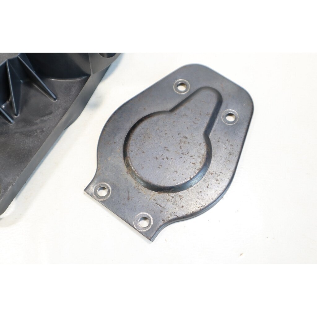 Genuine Gear Housing Jonsered HT21 HT2121 Husqvarna 18H Hedge Trimmer 530014399 9 Genuine Gear Housing Jonsered HT21 HT2121 Husqvarna 18H Hedge Trimmer 530014399 9