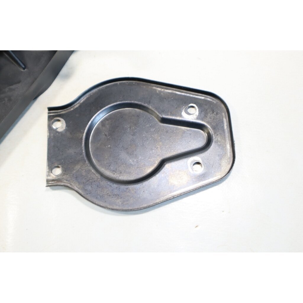 Genuine Gear Housing Jonsered HT21 HT2121 Husqvarna 18H Hedge Trimmer 530014399 10 Genuine Gear Housing Jonsered HT21 HT2121 Husqvarna 18H Hedge Trimmer 530014399 10