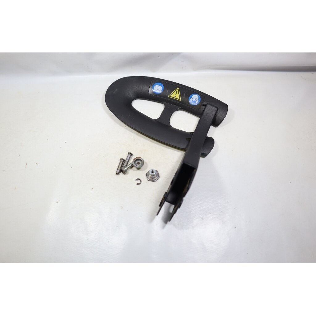 Genuine Hand Guard Brake Handle Dolmar PS-2 PS-3 PS-4 PS-34 PS-36 PS-41 PS-45 chainsaw 036 213 051 Genuine Hand Guard Brake Handle Dolmar PS-2 PS-3 PS-4 PS-34 PS-36 PS-41 PS-45 chainsaw 036 213 051