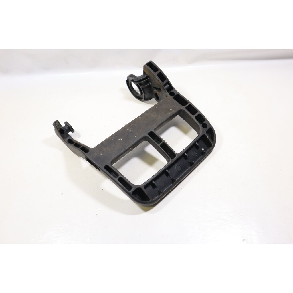 Genuine Hand Guard Dolmar PS341 PS33 PS340 PS400 PS401 chainsaw 028213610 4 Genuine Hand Guard Dolmar PS341 PS33 PS340 PS400 PS401 chainsaw 028213610 4