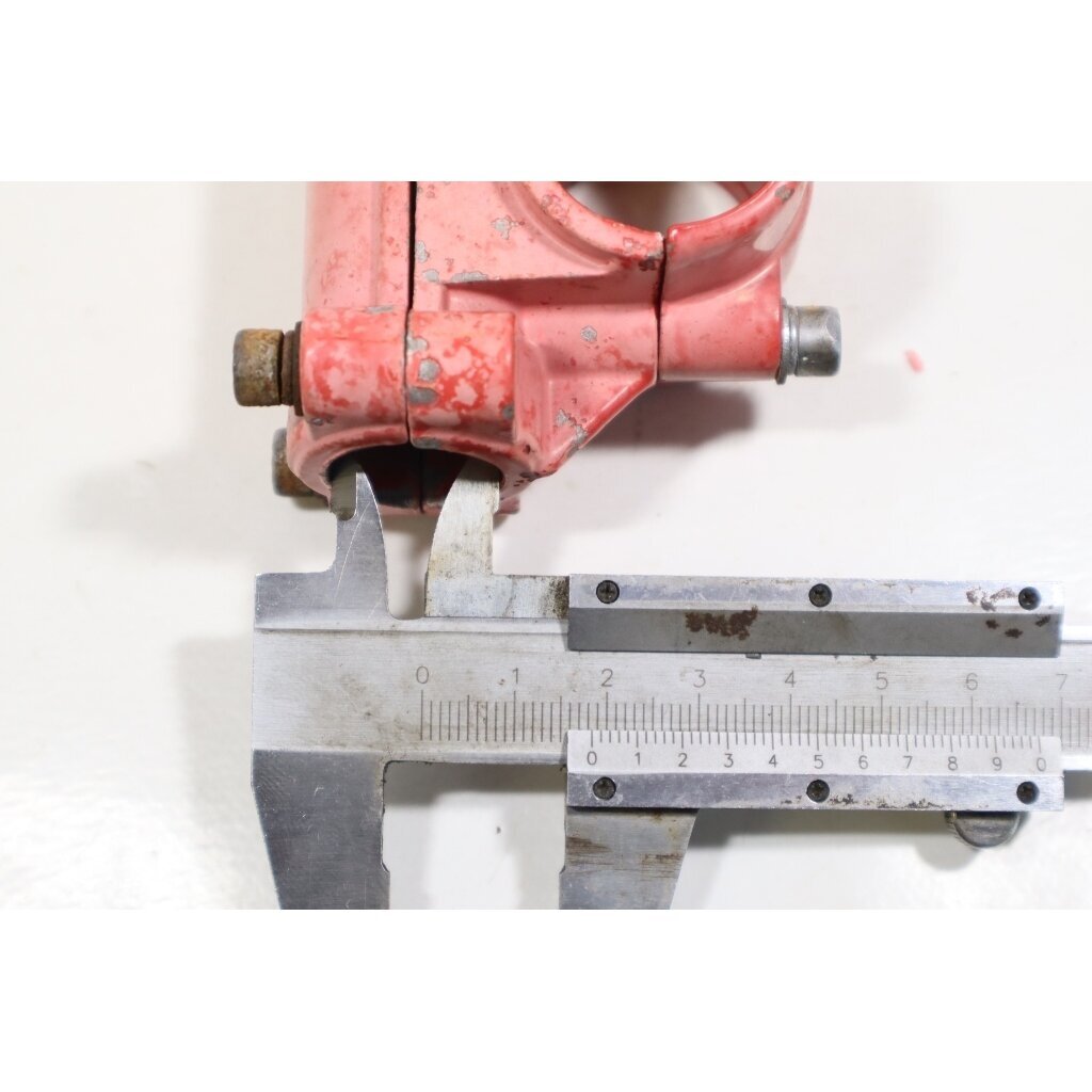 Genuine Handle Holder Bracket 28mm 19mm Shindaiwa trimmer P021033260 4 Genuine Handle Holder Bracket 28mm 19mm Shindaiwa trimmer P021033260 4