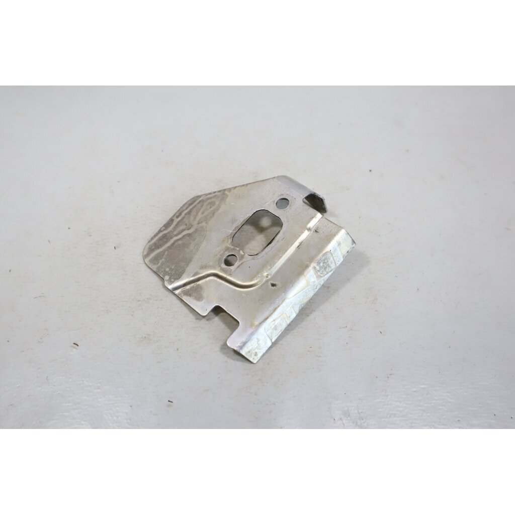 Genuine Heat Deflector Husqvarna 435 440 135 140 Jonsered CS2240 chainsaw 501323101 2 Genuine Heat Deflector Husqvarna 435 440 135 140 Jonsered CS2240 chainsaw 501323101 2