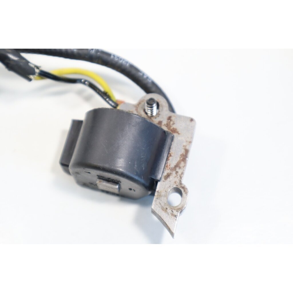 Genuine Ignition Module McCULLOCH Poulan Jonsered CS2137 Partner 351 352 371 382 391 401 421 chainsaw 530039198 4 Genuine Ignition Module McCULLOCH Poulan Jonsered CS2137 Partner 351 352 371 382 391 401 421 chainsaw 530039198 4