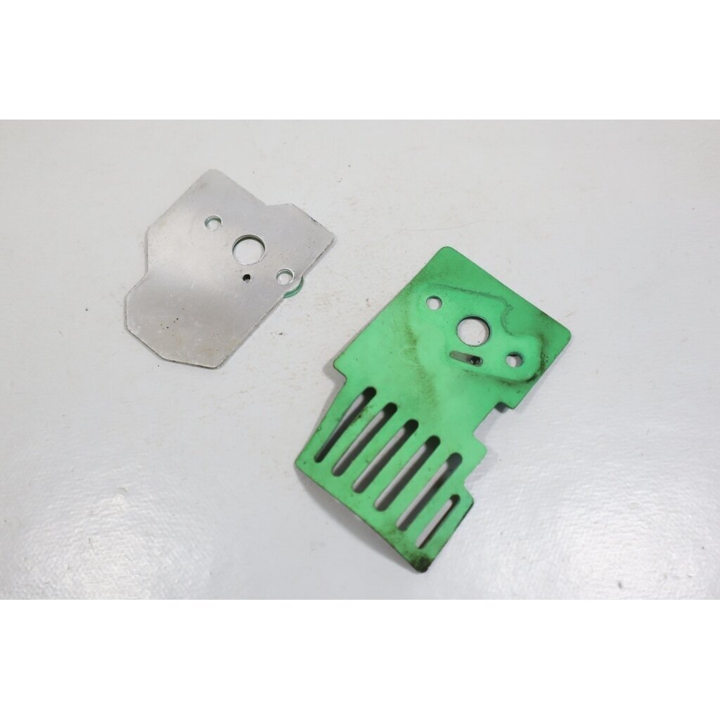 Genuine Insulator Carburetor Makita EM2600U brushcutter DA00000415 Genuine Insulator Carburetor Makita EM2600U brushcutter DA00000415
