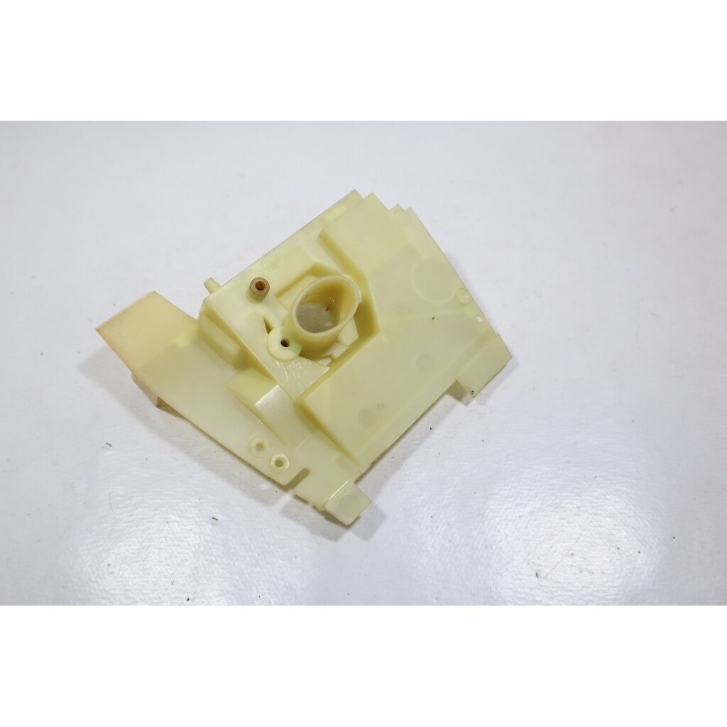 Genuine Intake Manifold Solo 643 643IP chainsaw 23 00 779 7 Genuine Intake Manifold Solo 643 643IP chainsaw 23 00 779 7