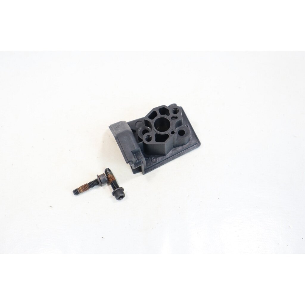 Genuine Intake Manifold Spacer Jonsered HT21 Husqvarna 18H Hedge Trimmer 530049024 Genuine Intake Manifold Spacer Jonsered HT21 Husqvarna 18H Hedge Trimmer 530049024