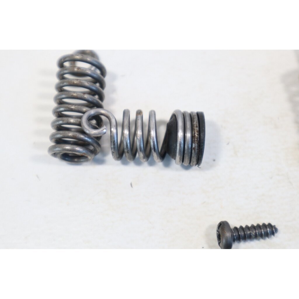 Genuine Isolator Antivibration Spring Husqvarna 235 236 240 Jonsered CS2234 CS2238 chainsaw 7 Genuine Isolator Antivibration Spring Husqvarna 235 236 240 Jonsered CS2234 CS2238 chainsaw 7