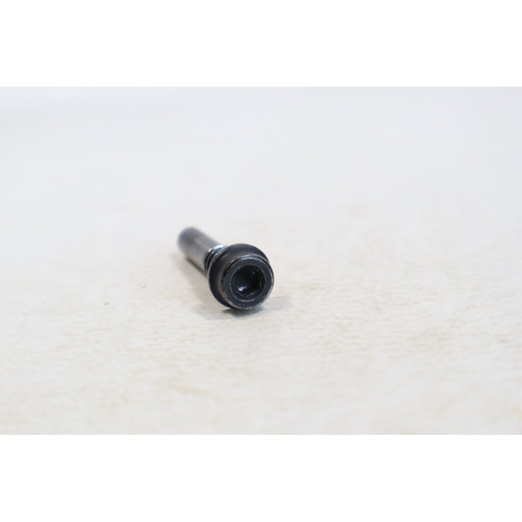 Genuine Lateral Support Screw Husqvarna 435 440 445 450 130 135 Jonsered CS2240 SC2245 CS2250 chainsaw 503215103 2 Genuine Lateral Support Screw Husqvarna 435 440 445 450 130 135 Jonsered CS2240 SC2245 CS2250 chainsaw 503215103 2