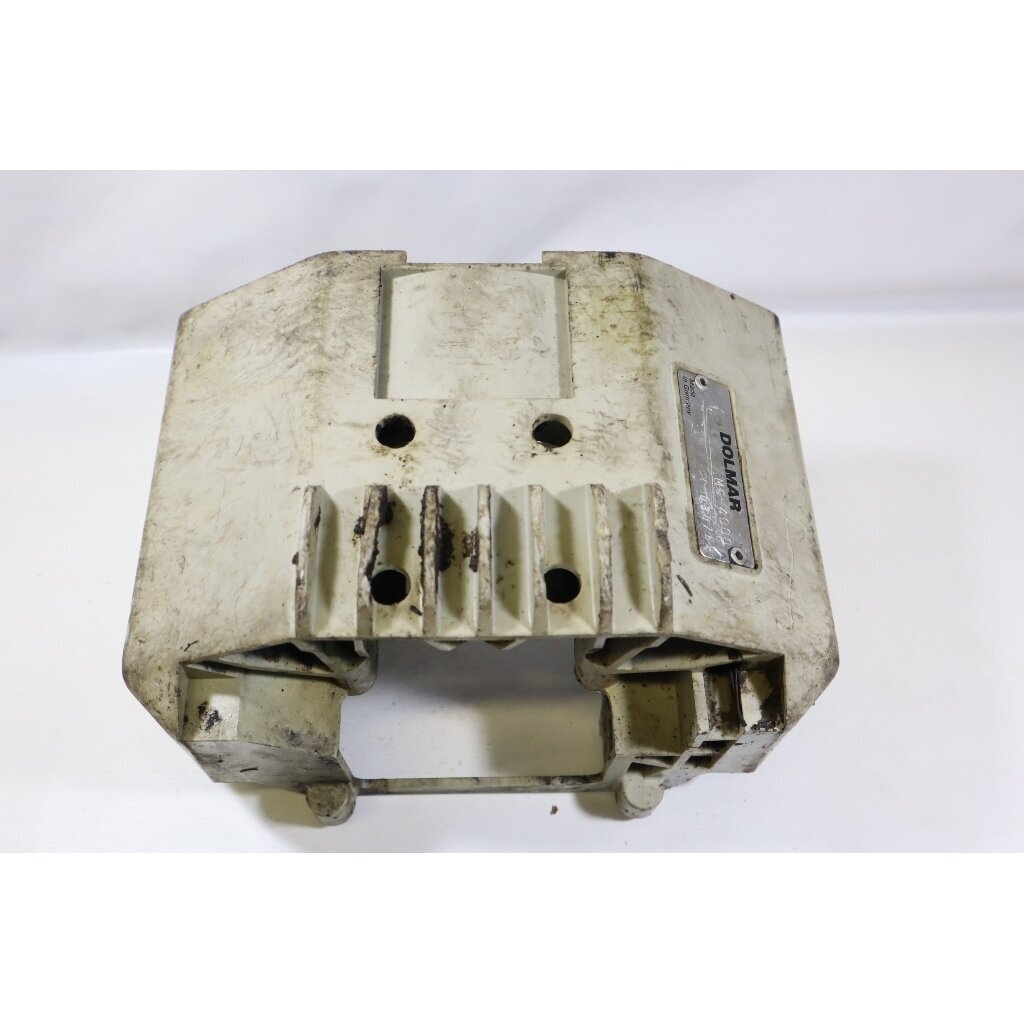Genuine Motor Housing Dolmar MS 4000 4010 3300 3310 4500 4510 brushcutter 386 110 011 8 Genuine Motor Housing Dolmar MS 4000 4010 3300 3310 4500 4510 brushcutter 386 110 011 8