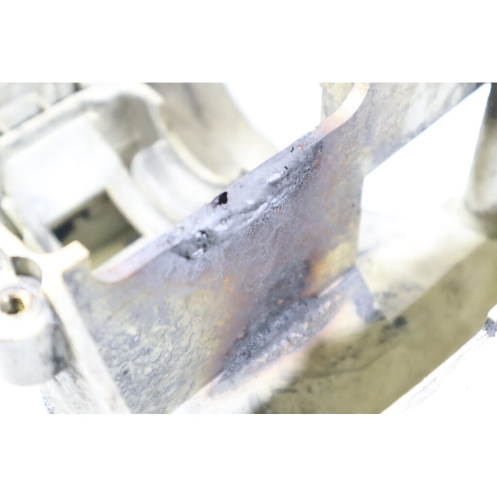Genuine Motor Housing Dolmar MS 4000 4010 3300 3310 4500 4510 brushcutter 386 110 011 9 Genuine Motor Housing Dolmar MS 4000 4010 3300 3310 4500 4510 brushcutter 386 110 011 9