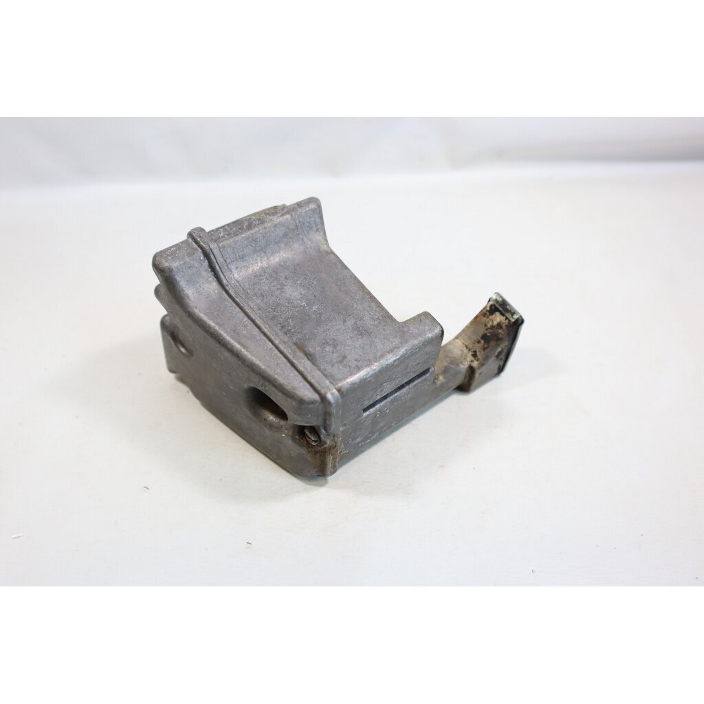 Genuine Muffler Exhaust STIHL 012 chainsaw 5 Genuine Muffler Exhaust STIHL 012 chainsaw 5
