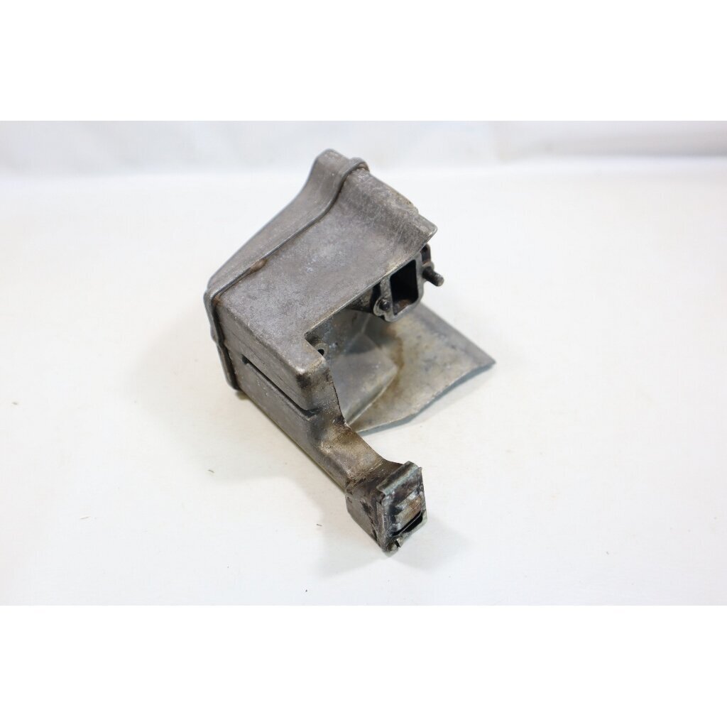 Genuine Muffler Exhaust STIHL 012 chainsaw 7 Genuine Muffler Exhaust STIHL 012 chainsaw 7