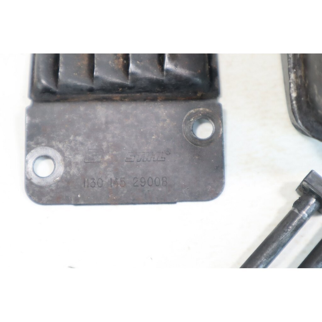 Genuine Muffler Exhaust STIHL 017 018 MS170 MS180 chainsaw 1130 140 0600 9 Genuine Muffler Exhaust STIHL 017 018 MS170 MS180 chainsaw 1130 140 0600 9
