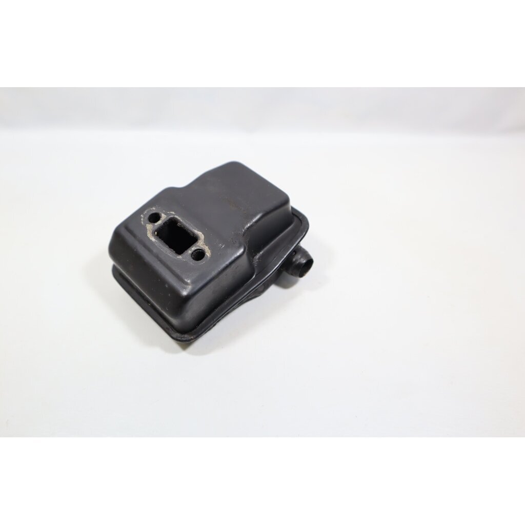 Genuine Muffler Homelite HHT 2660 hedge trimmer 4 Genuine Muffler Homelite HHT 2660 hedge trimmer 4
