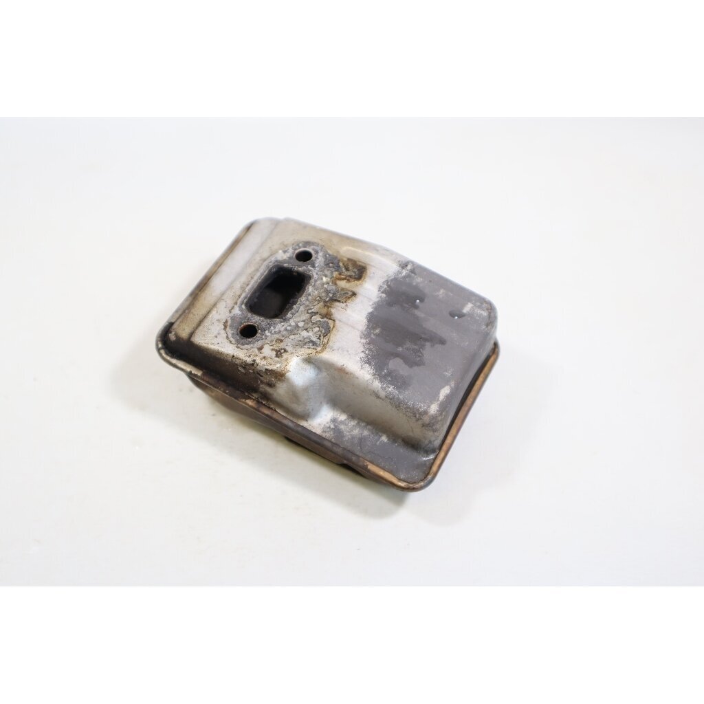 Genuine Muffler Makita EM2600U brushcutter DA00000426 5 Genuine Muffler Makita EM2600U brushcutter DA00000426 5