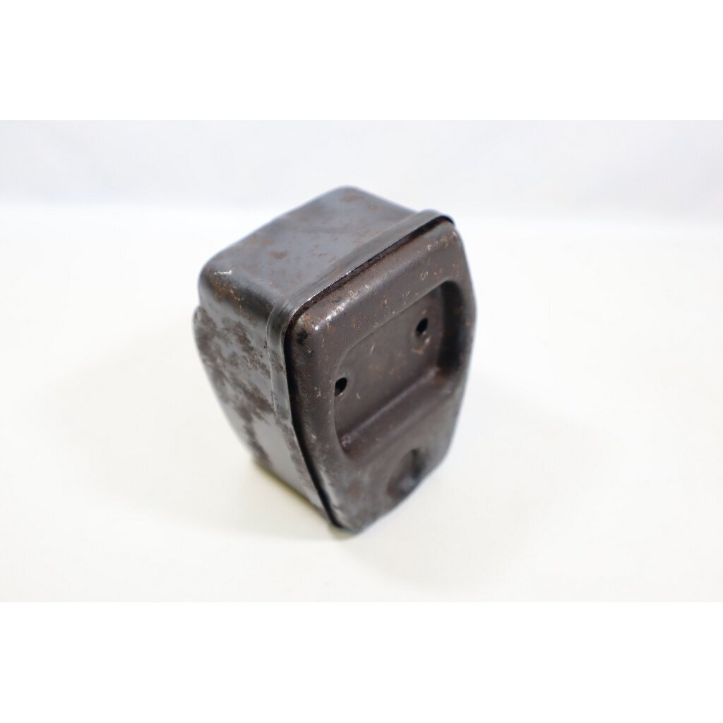Genuine Muffler McCULLOCH Poulan Jonsered CS2137 Partner 351 352 371 382 391 401 421 422 chainsaw 530047207 3