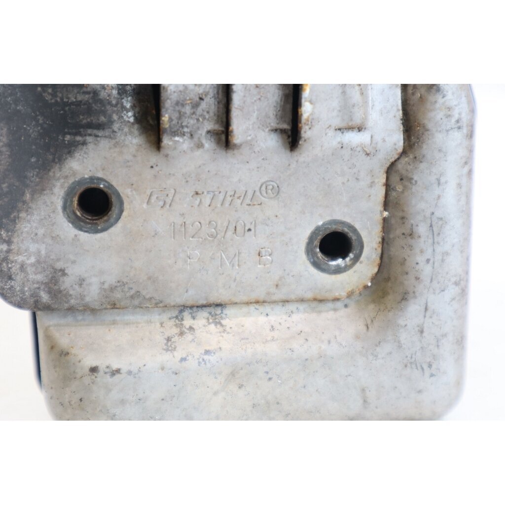 Genuine Muffler STIHL 021 023 025 MS210 MS230 MS250 chainsaw 1123 145 0800 7