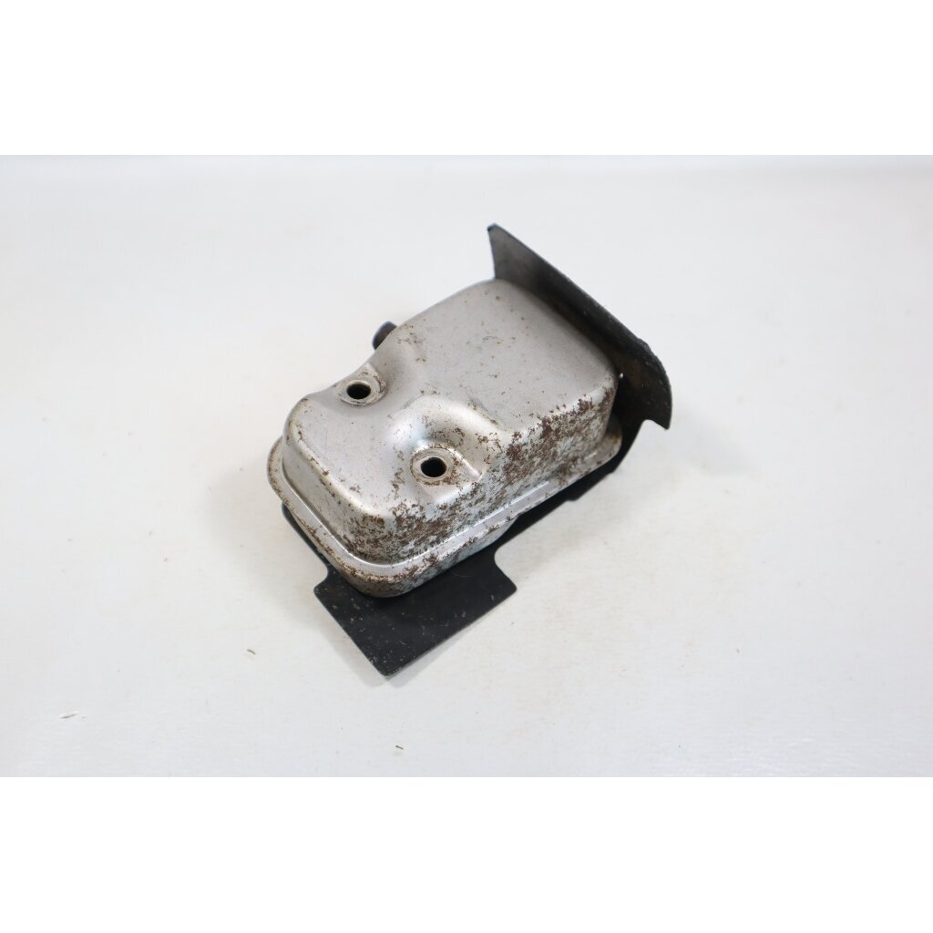 Genuine Muffler Tanaka THT-2100 THT-2000 hedge trimmer 6692483 2 Genuine Muffler Tanaka THT-2100 THT-2000 hedge trimmer 6692483 2