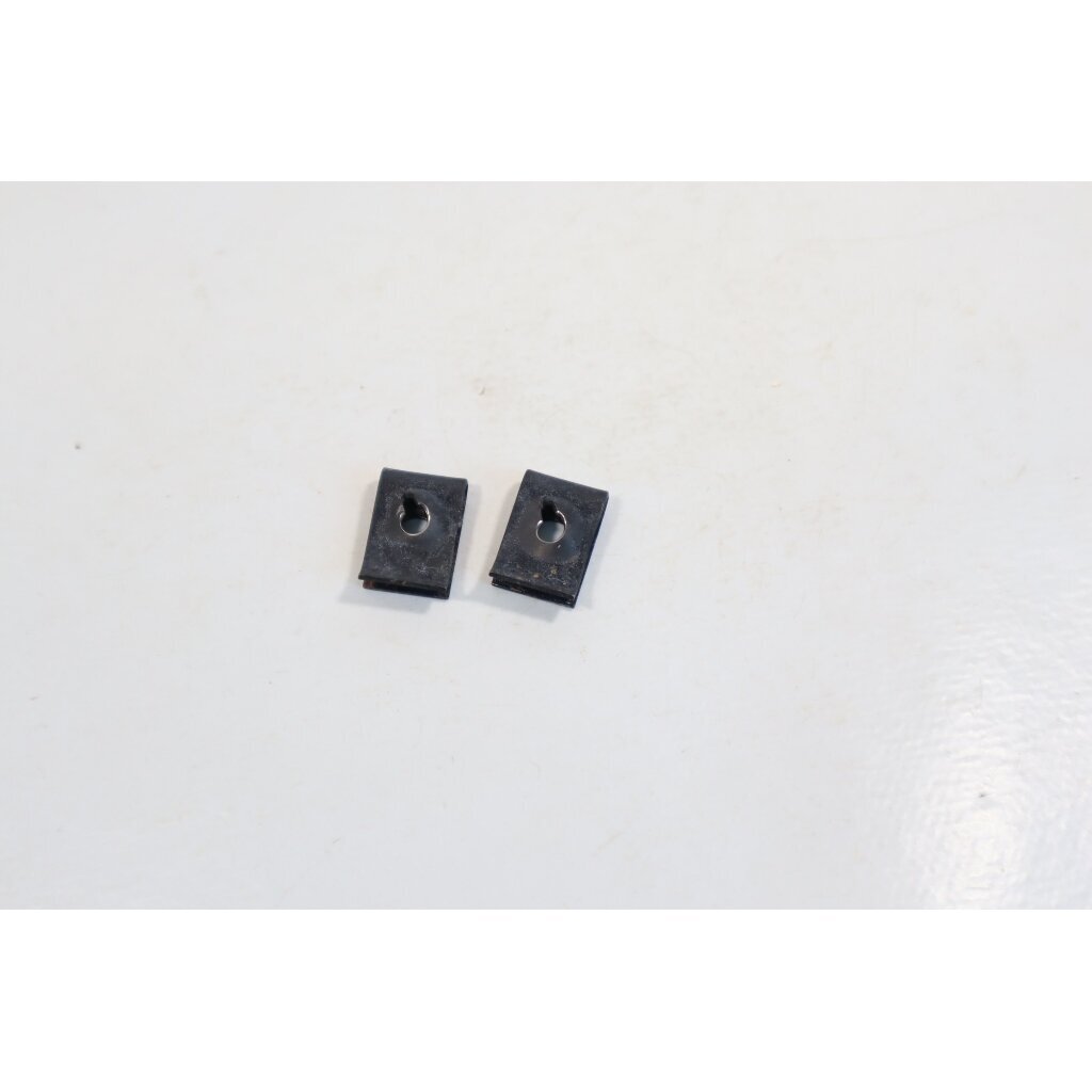 Genuine Nut Clip Jonsered Partner 350 351 370 390 Husqvarna 36 136 137 530015922 2