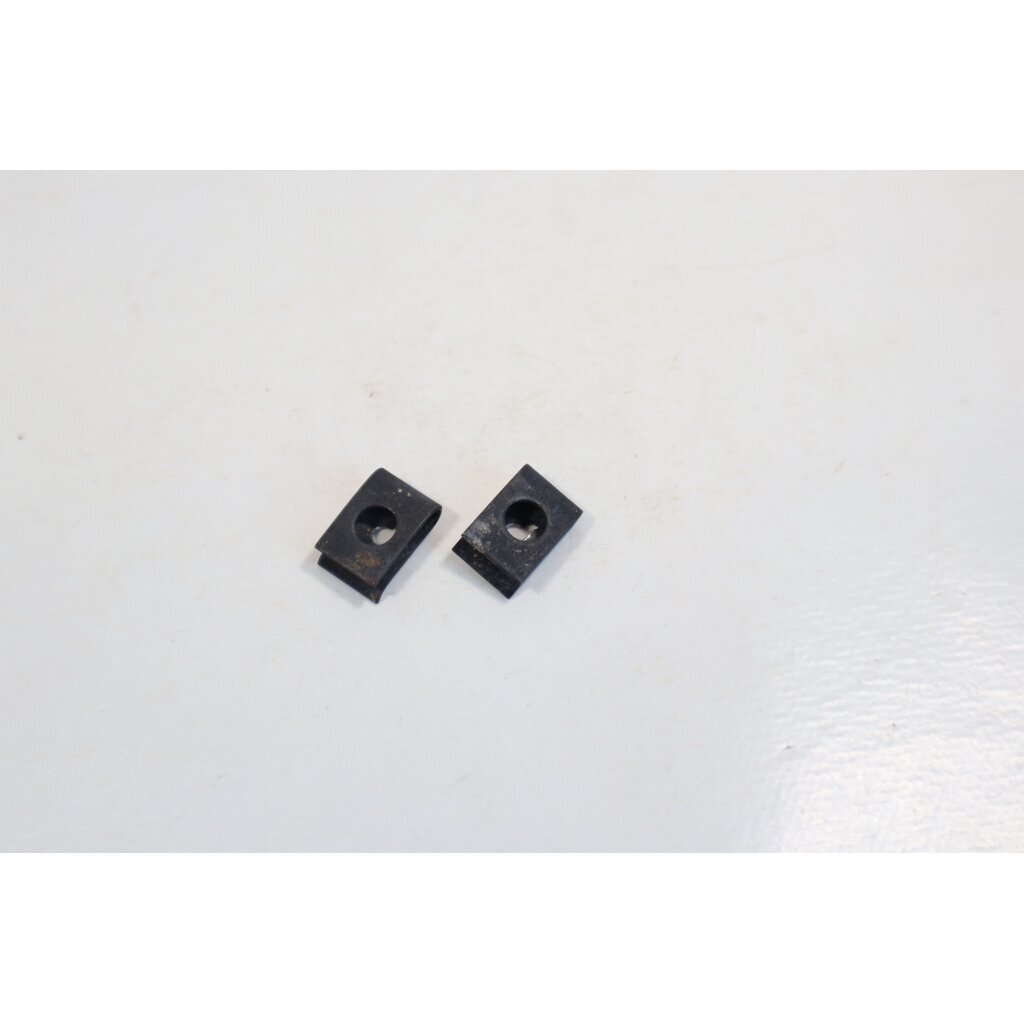 Genuine Nut Clip Jonsered Partner 350 351 370 390 Husqvarna 36 136 137 530015922 1