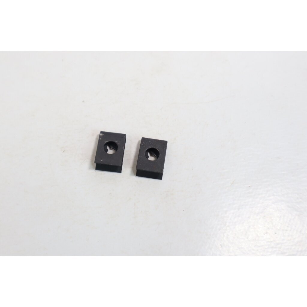 Genuine Nut Clip McCULLOCH Jonsered Partner 350 351 370 390 420 Husqvarna 36 136 137 chainsaw 530015922 1 Genuine Nut Clip McCULLOCH Jonsered Partner 350 351 370 390 420 Husqvarna 36 136 137 chainsaw 530015922 1