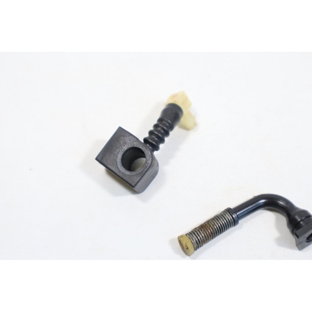 Genuine Oil Hose Tank Sealing McCULLOCH Poulan Jonsered CS2137 Partner 351 352 371 382 391 401 421 422 chainsaw 530047663 1 Genuine Oil Hose Tank Sealing McCULLOCH Poulan Jonsered CS2137 Partner 351 352 371 382 391 401 421 422 chainsaw 530047663 1